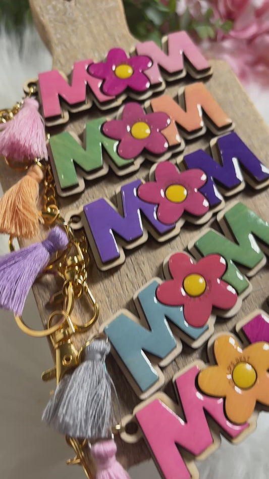 Personalized “Mom” Flower Keychain | Custom Mother’s Day Gift | Handmade Wooden Keychain with Tassel